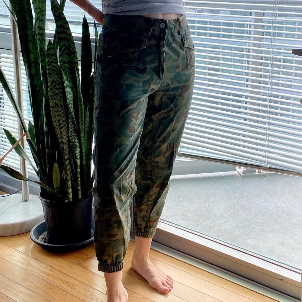 24x32 Camo Boyfriend G-Star RAW Joggers